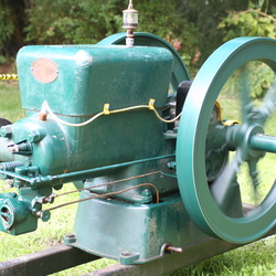 2006 Threshing Bee and Antique Equipment Show Pictures